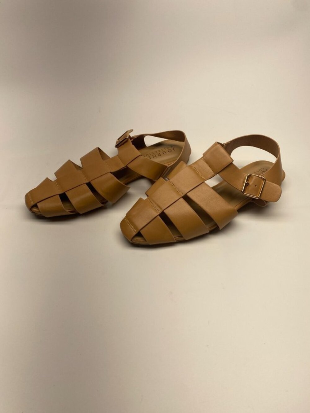 Journee Womens Cailina Fisherman Tan Sandals Sz 10w